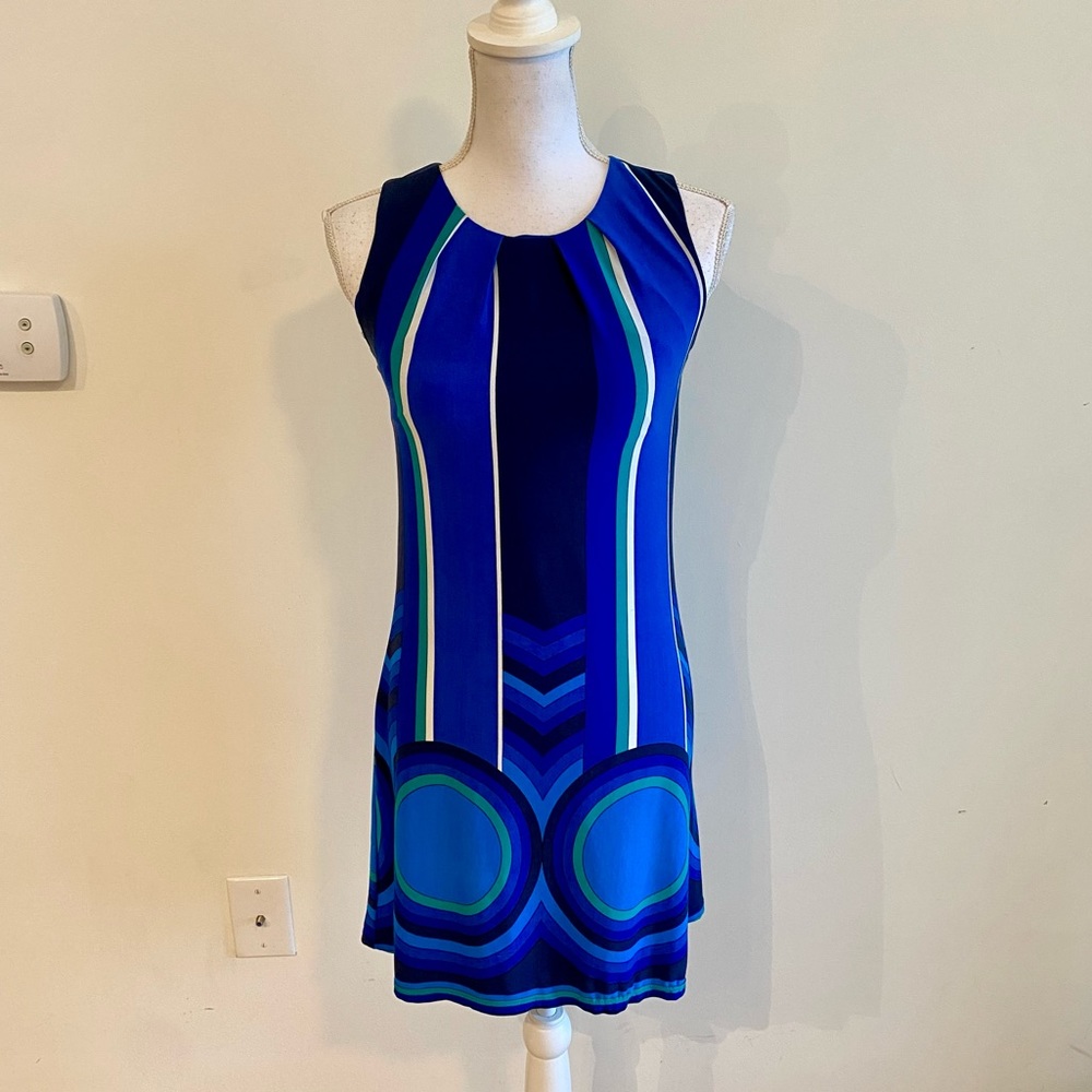 My Michelle Women’s Sleeveless Mini Keyhole Back Dress Blue Size Small NWT